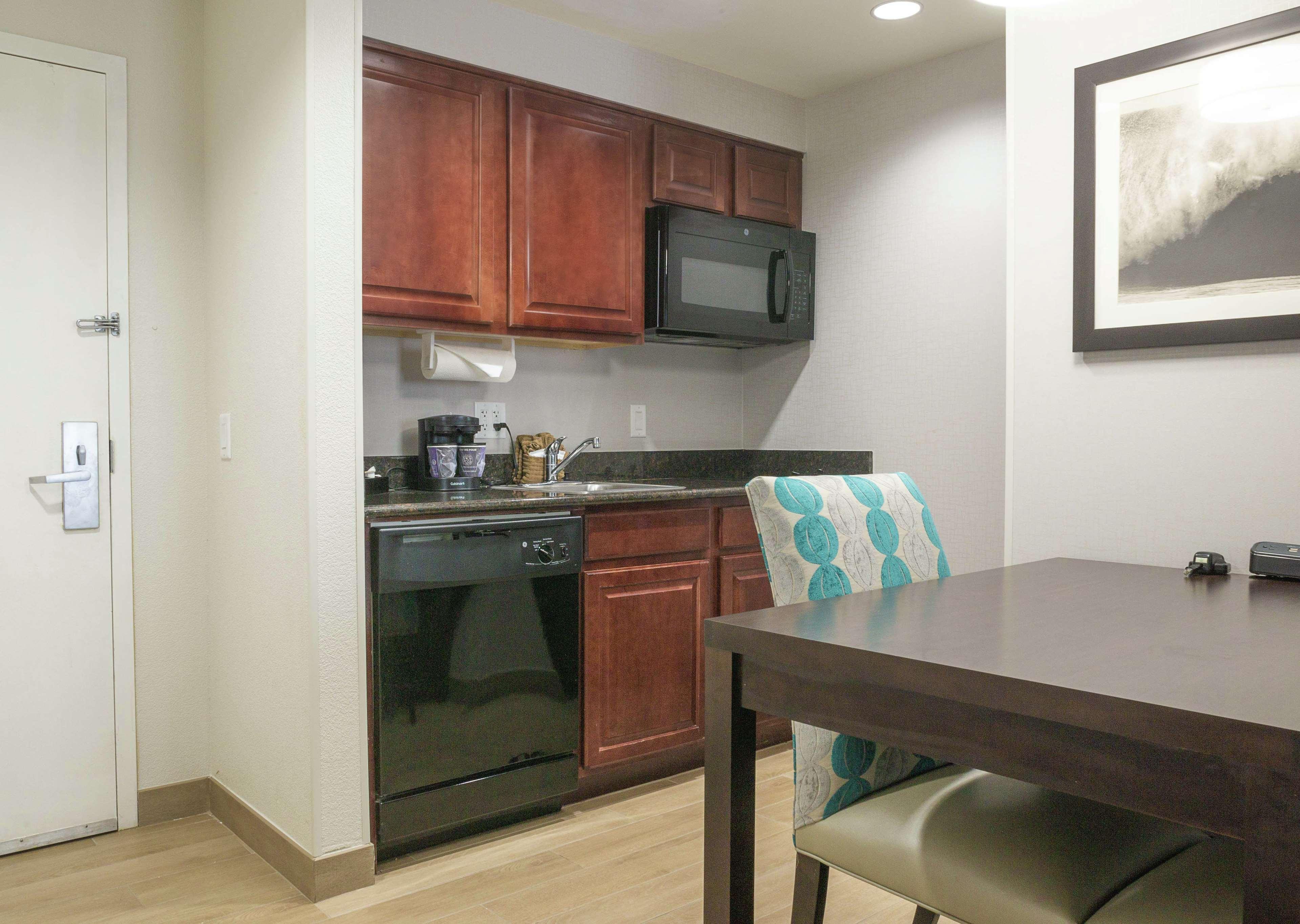 Hotel Homewood By Hilton Miami - Airport West